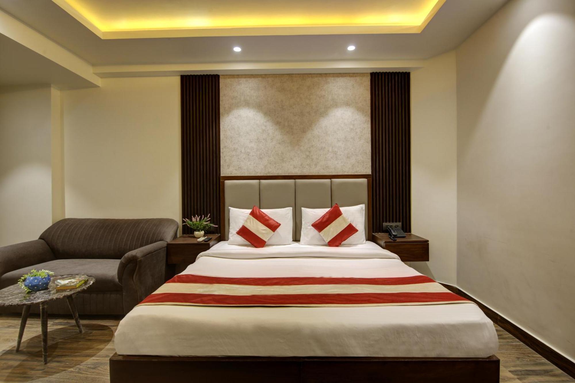 Hotel Kashish Plaza - 5 Mins From Metro Station Делі Екстер'єр фото